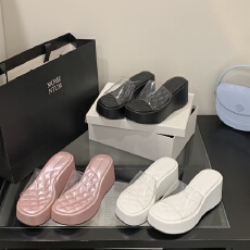 批发坡跟增高厚底透明带一字拖鞋女鞋子外穿2026夏季时尚气质凉拖凉鞋