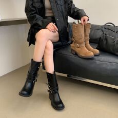 韩版美拉德风皮带扣短靴女2026新款复古粗跟马丁靴厚底机车中筒靴