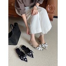 2026年新款波点平底凉拖鞋后绊带女鞋