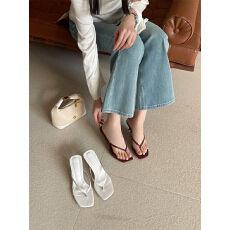 批发2026年新款高跟人字拖凉鞋夹趾高跟鞋女