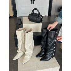 批发泰酷辣！炸街裤管靴子今年流行爆款珍珠银色尖头坡跟不过膝长筒靴