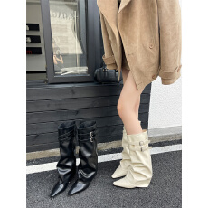 批发小众设计细跟尖头裤管靴2025秋冬新款百搭复古高跟长筒靴女不过膝