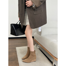 批发韩系温柔~秋冬新款尖头细跟弹力靴高跟法式瘦瘦靴绒面短靴女