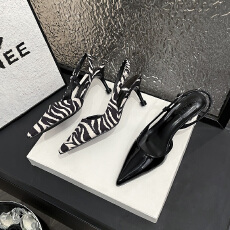 批发2026春夏女鞋时尚尖头包头漆皮尖头斑马纹细高跟凉鞋女