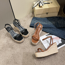 批发女鞋~8.5cm防水台一字带高跟鞋2026新款坡跟女凉鞋黑色女34-40码