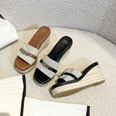 批发2026H牛仔布经典方头锁扣一字厚底高跟度假沙滩拖鞋女凉拖外穿