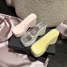 2026夏季新款坡跟外穿凉拖鞋女小个子厚底亮片增高时尚高跟鞋子潮