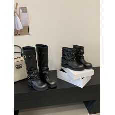 批发小众设计感2025年秋冬季新款复古裤管靴褶皱堆堆粗跟高筒靴