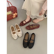 2026年早春季新款镂空玛丽珍鞋女外穿百搭软底网面单鞋女