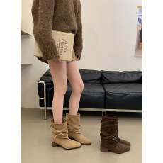 2026年秋冬新款堆堆靴复古一脚蹬粗跟短筒瘦瘦靴子女