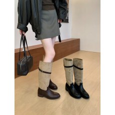 批发2026年秋冬新款简约复古<b class='q'>韩版</b>风粗跟高筒马丁靴女