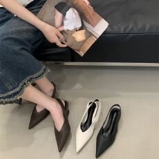 批发低跟单鞋女高端欧货2026年春夏季新款后空尖头坡跟时装包头凉鞋