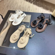 批发小香风~花朵法式绝美配裙子小凉鞋夹趾平底罗马凉鞋新款<b class='q'>夏</b>季外穿