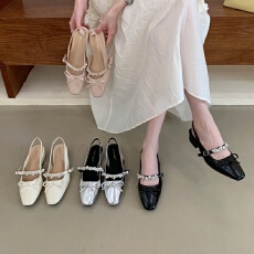 法式气质一字带水钻尖头包头凉鞋粗跟