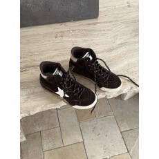 批发真皮复古黑色德训鞋女小众星星<b class='q'>百搭</b>阿甘鞋时尚运动休闲鞋