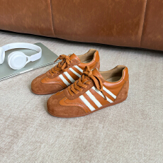 批发真皮德训鞋女2025秋<b class='q'>冬</b>新款透气百搭休闲鞋轻便软底运动鞋