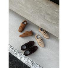 批发真皮复古风<b class='q'>休闲</b>魔术贴学院风<b class='q'>休闲</b>鞋总增高5公分