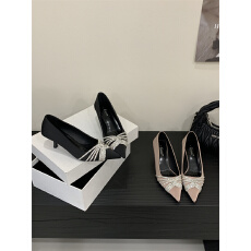 批发2026年四季单鞋细跟尖头女秋鞋35-40码