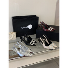 批发2026年<b class='q'>春</b>款细跟包头后空单鞋 35-40码