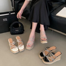 批发2025夏季新款坡跟厚底拖鞋小个子外穿时尚百搭水钻女鞋