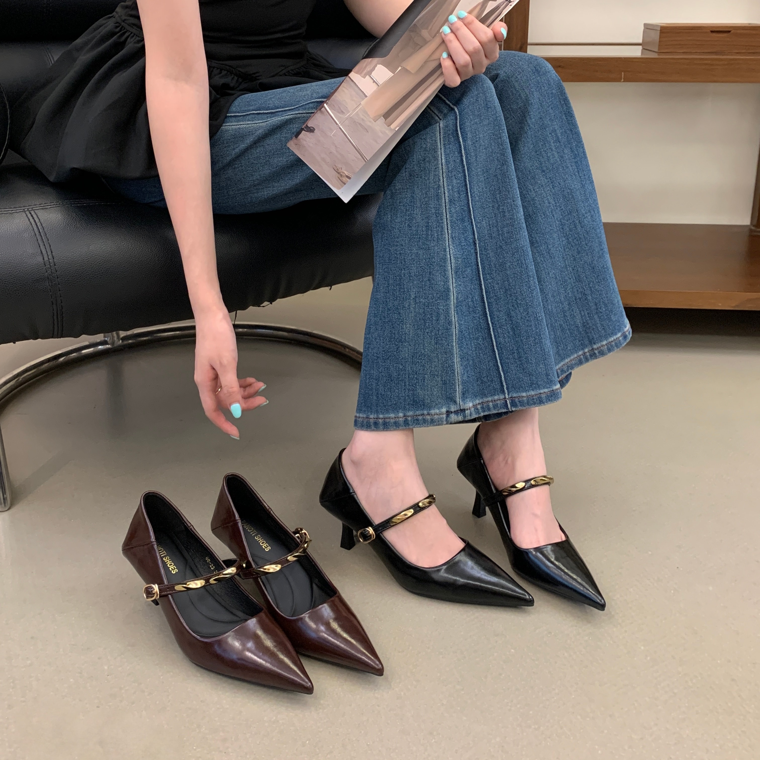 X-33395#  秋冬新款时尚百搭单鞋法式温柔风尖头搭扣细跟小跟鞋 女鞋批发鞋子货源