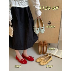 复古森系女鞋浅口单鞋2026春季新款圆头皮带扣豆豆鞋软皮瓢女鞋