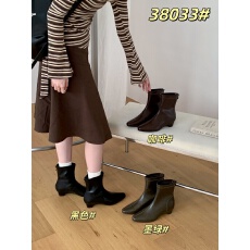 批发韩系<b class='q'>简约</b>方头粗跟4.5CM显瘦短靴女26新款秋冬后拉链瘦瘦靴时装靴