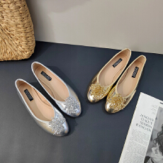 批发CSYCOCO春夏上新小众设计浅口烟花装饰奶奶鞋平底金色芭蕾<b class='q'>女鞋</b>