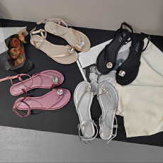 批发CSYCOCO夏季上新法式多巴胺套趾平底凉鞋韩系<b class='q'>百搭</b><b class='q'>女鞋</b>