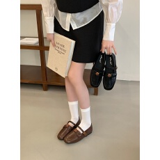 批发2026<b class='q'>新款</b>真皮单鞋复古山茶花一字带玛丽珍小皮鞋女