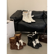 批发2025新款<b class='q'>夏</b>季配裙子复古美拉德马丁靴女英伦风内增高磨皮皮带短靴