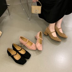 批发2026春新款玛丽珍鞋女平底褶皱真皮浅口真皮单鞋法式晚风气质
