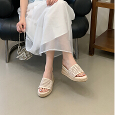 批发厚底增高7cm夏季2026新款编织镂空时尚高级小个子增高拖鞋