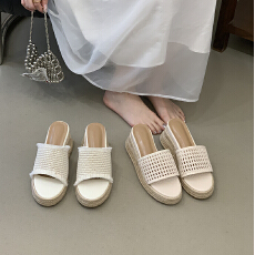 批发厚底增高7cm夏季2026新款编织古草编松糕厚底<b class='q'>韩版</b>一脚蹬