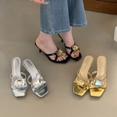 水钻露趾凉拖鞋女2026夏季新款气质性感绝美方头粗跟不累脚高跟鞋