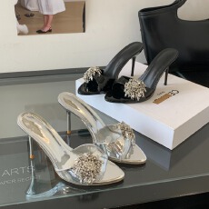 批发御姐性感黑色高跟鞋细跟尖头气质时尚一字拖水钻凉拖鞋女<b class='q'>夏</b>季外穿