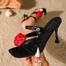 欧美外贸简约百搭方头走秀款玫瑰花夹趾气质细跟高跟女士凉鞋