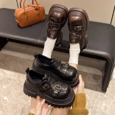 批发超火丑萌拼色小皮鞋女法式通勤厚底懒人鞋   35-40码