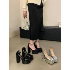 批发2026年超高跟水钻凉鞋厚底绸缎玛丽珍鞋女粗跟防水台一字带高跟鞋