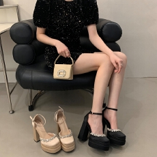 批发2026年超高跟水钻凉鞋厚底绸缎玛丽珍鞋女粗跟防水台一字带高跟鞋