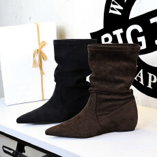 批发靴子女中筒瘦瘦靴复古百搭内增高绒面时装裸靴单靴尖头短靴