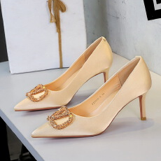 欧美绝美高跟女鞋时尚水钻V扣尖头浅口细跟气质单鞋女