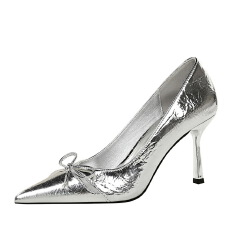 批发欧美<b class='q'>气质</b>高跟鞋尖头浅口蝴蝶结镂空漆皮细跟一脚蹬单鞋女