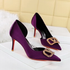 法式绝美水钻扣尖头浅口时尚高跟鞋女侧镂空细跟单鞋女