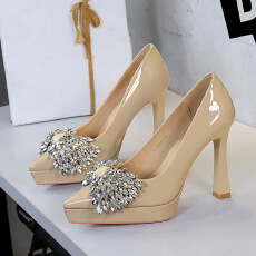 批发法式风气质单鞋女水钻蝴蝶结装饰尖头浅口防水台高跟女鞋