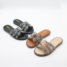 外贸跨境新款平底水钻露趾凉鞋女方头拖鞋货号量大优惠