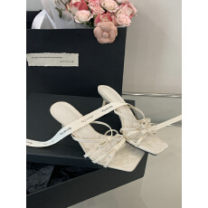 批发法式气质方头一字带细跟凉鞋女2025新款露趾蝴蝶结高跟鞋