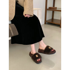 批发韩式毛毛拖鞋女外穿2025新款厚底一字拖防滑<b class='q'>显瘦</b>懒人鞋时髦<b class='q'>女鞋</b>子