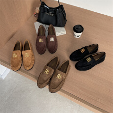 批发极简英伦风圆头浅口乐福鞋女2026新款经典复古<b class='q'>学院风</b>一脚蹬皮鞋女