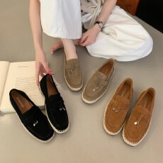 批发极简英伦风圆头浅口乐福鞋女2026新款经典复古学院风一脚蹬皮鞋女